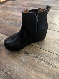 Belin Black Bootie