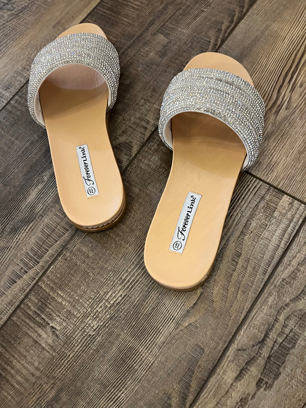 Silver Kilter sandal